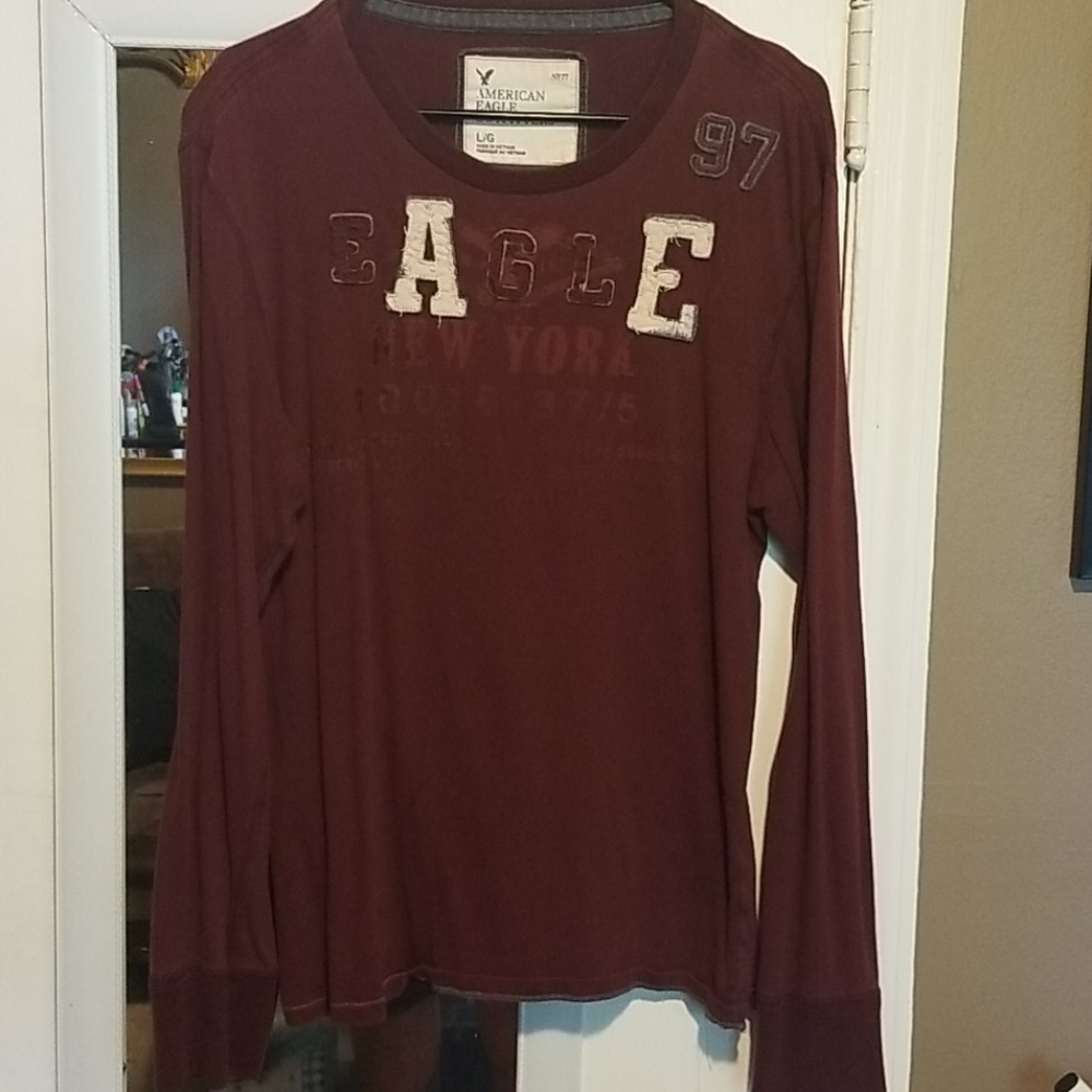 American Eagle Long Sleeve Shirt